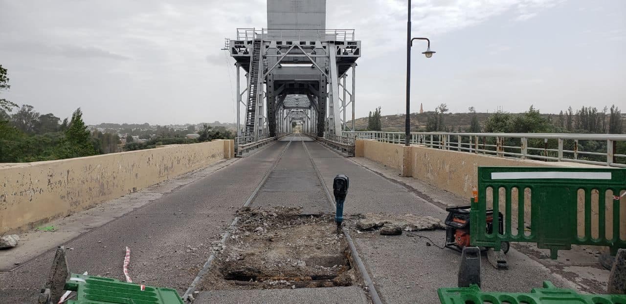El puente Ferrocarretero seguirá cortado al tránsito hasta marzo aproximadamente