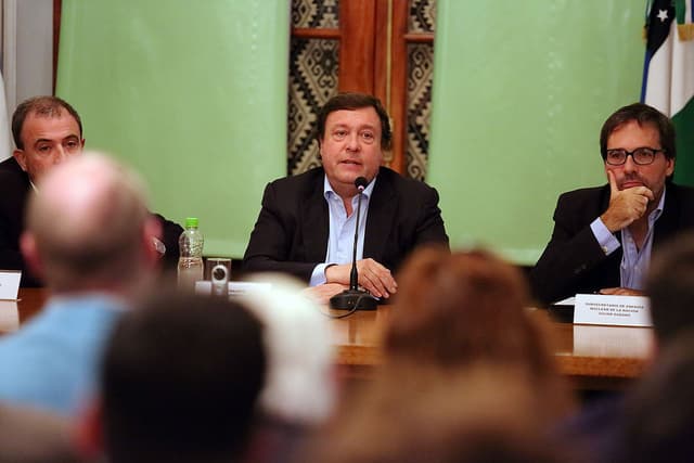 El gobierno Nacional pidió disculpas a la gente que se ilusionó con la Planta Nuclear
