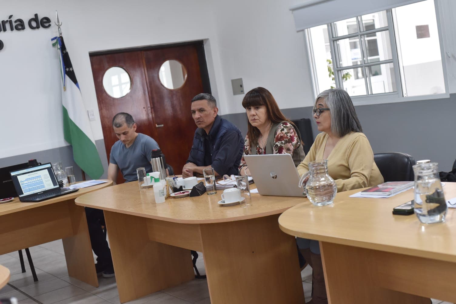 «Hay una clara falta de respeto hacia quienes sostenemos cotidianamente el sistema educativo en condiciones cada vez más precarias»