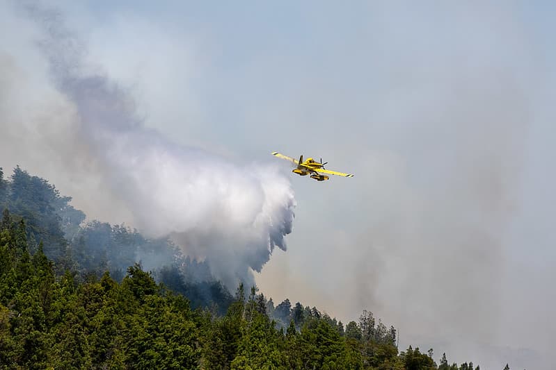 Los incendios en el lago Martin y Steffen no paran y este viernes se mantendrá el viento intenso durante la tarde incrementándose de manera notoria