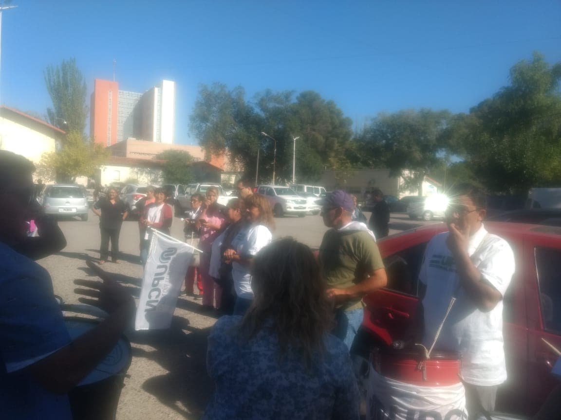 «Muchos compañeros de la Administración Pública piden ir al paro»