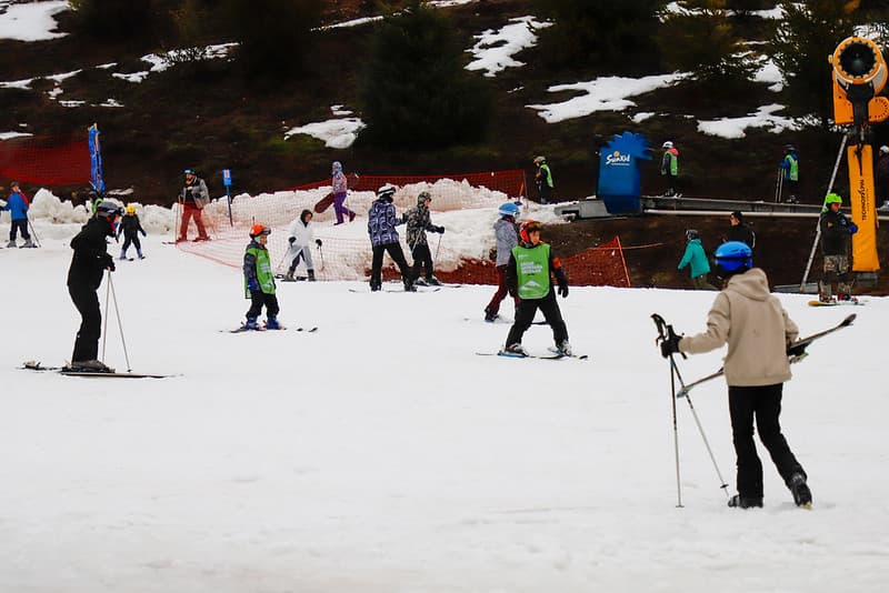 Turismo informó que Viedma y Bariloche registraron índices superiores al 90% de ocupación durante el finde largo