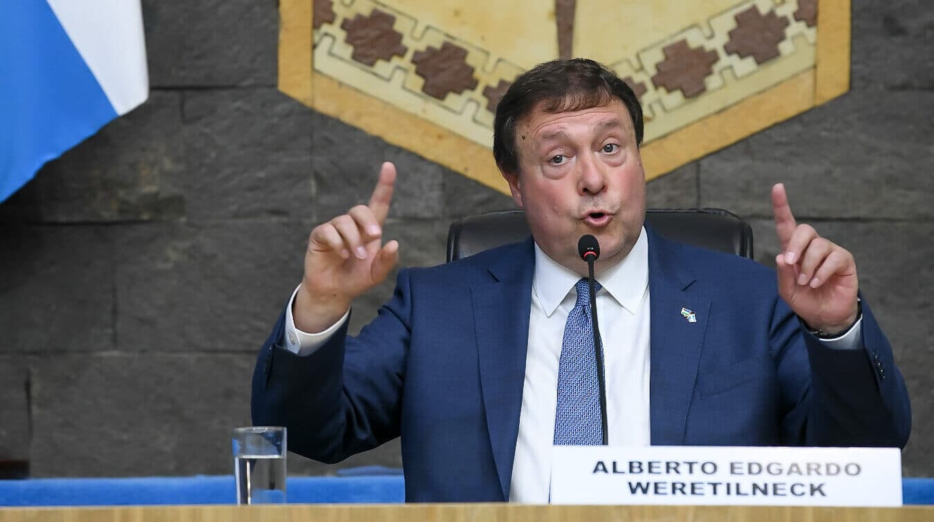 «Dejen de amenazar y convoquen al diálogo. Dejen de apretar y busquen acuerdos grandes»