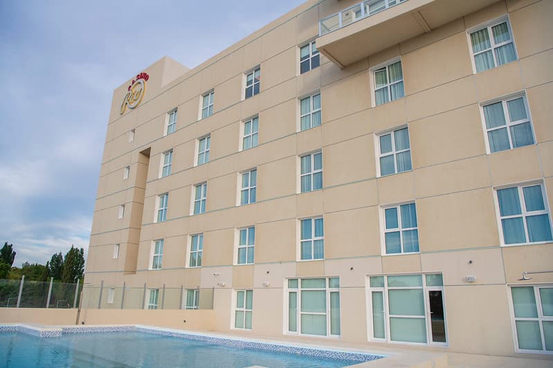 Se inaugura el nuevo hotel y casino de Viedma en plena costanera
