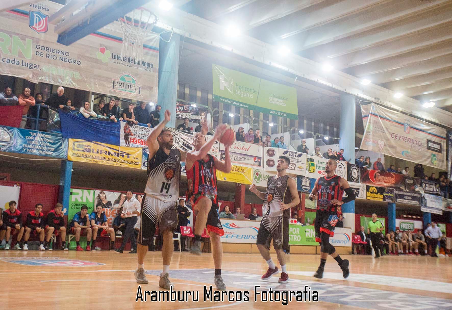 Ganó el Deportivo Viedma y con un triunfo más se mete en la final