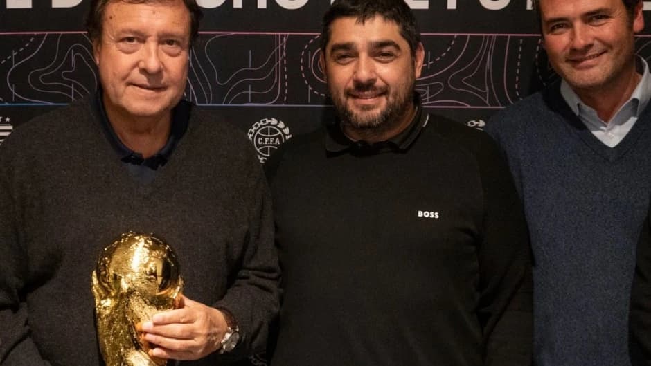 Un medio de política publica una nota que dice «La ruta del dinero qatarí que une a Weretilneck con Toviggno»