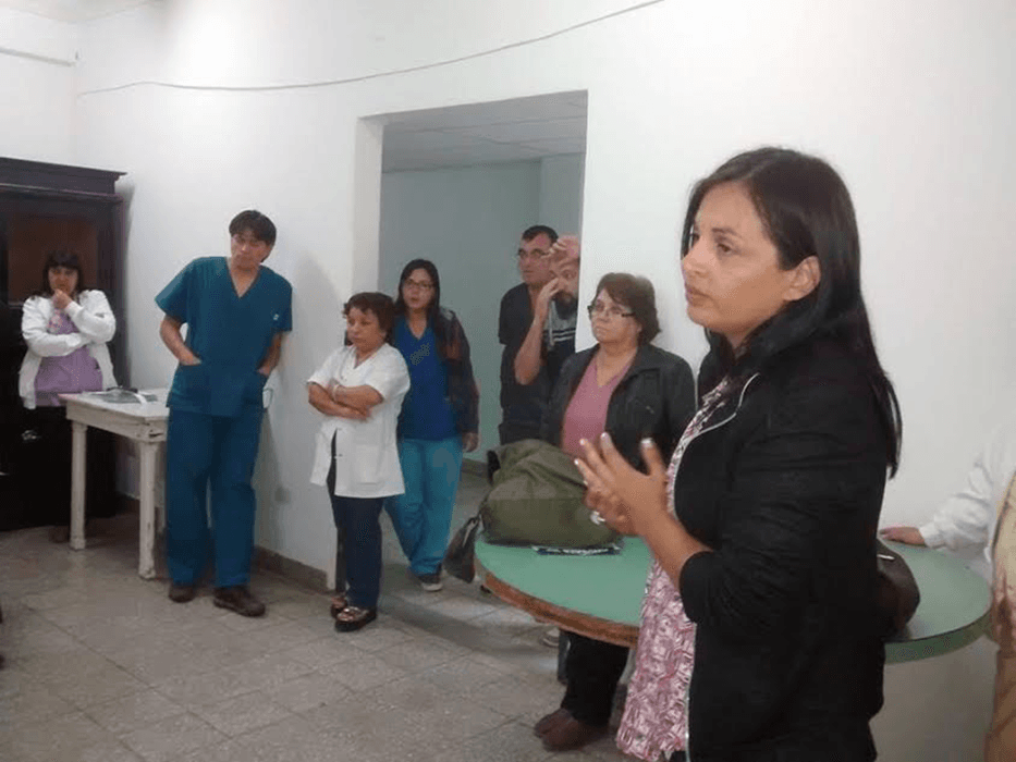 Estado de asamblea permanente en los hospitales por atraso en el pago de horas extras, anunció ATE