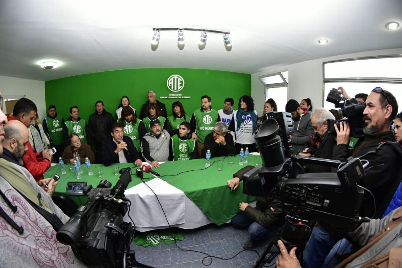 Aguiar dio la conferencia de prensa y se entregó a la Justicia