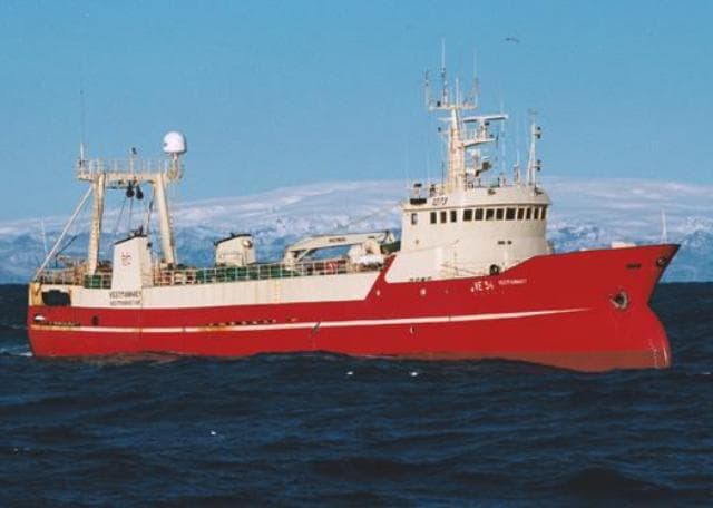 Un marinero se resbaló, se lesionó el hombro y la ART deberá resarcirlo