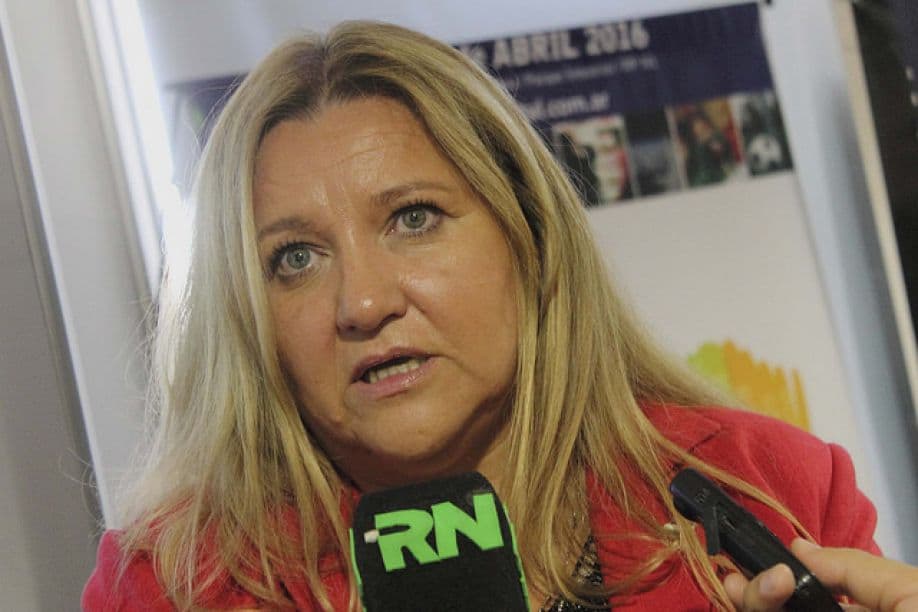 Otra denuncia contra la ministro de Turismo, habría participado de licitaciones truchas