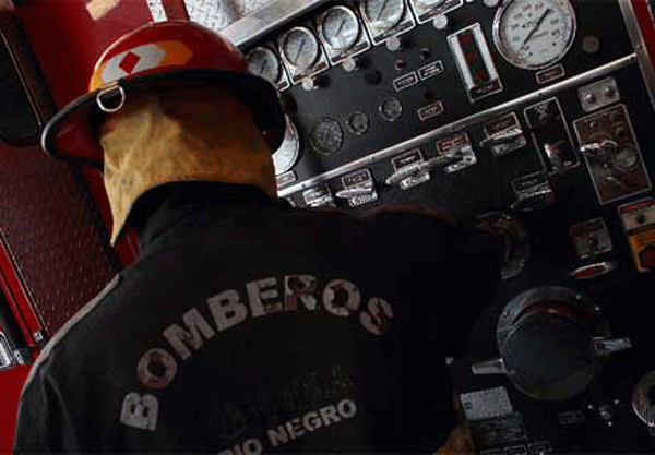 Un bombero de Viedma deberá ser indemnizado porque se lesionó combatiendo un incendio