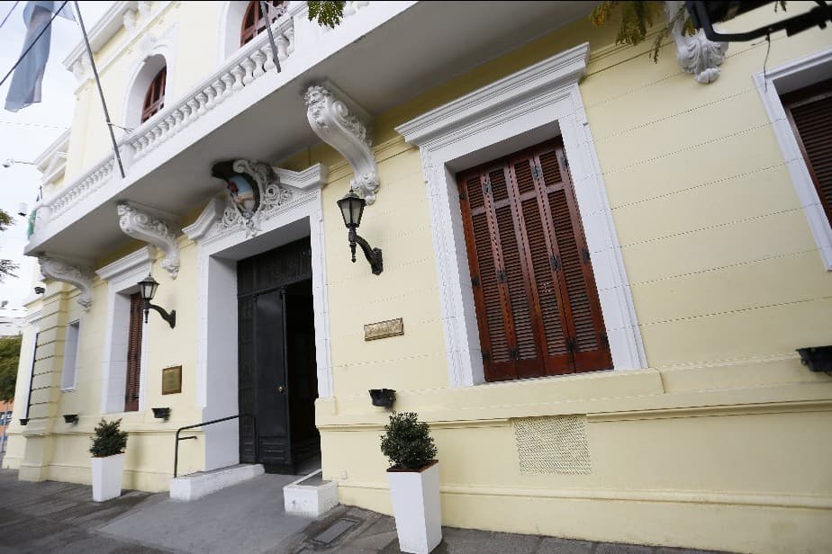 Por decreto, se dispuso la promoción de grado de agentes de la Ley 1904 de Salud