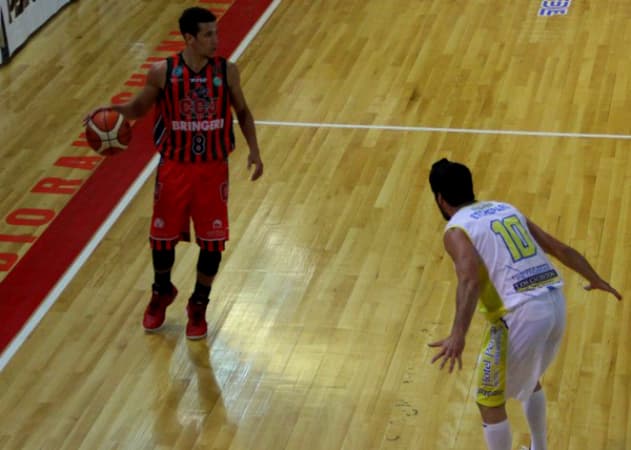 Enorme triunfo de Atenas en Junín