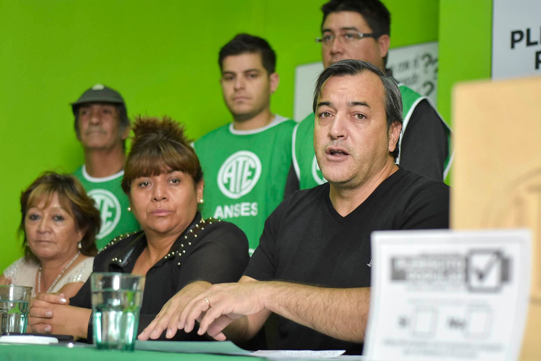 Con carácter de urgente ATE le exige al Gobierno, el inmediato pago de indumentaria a todos los trabajadores