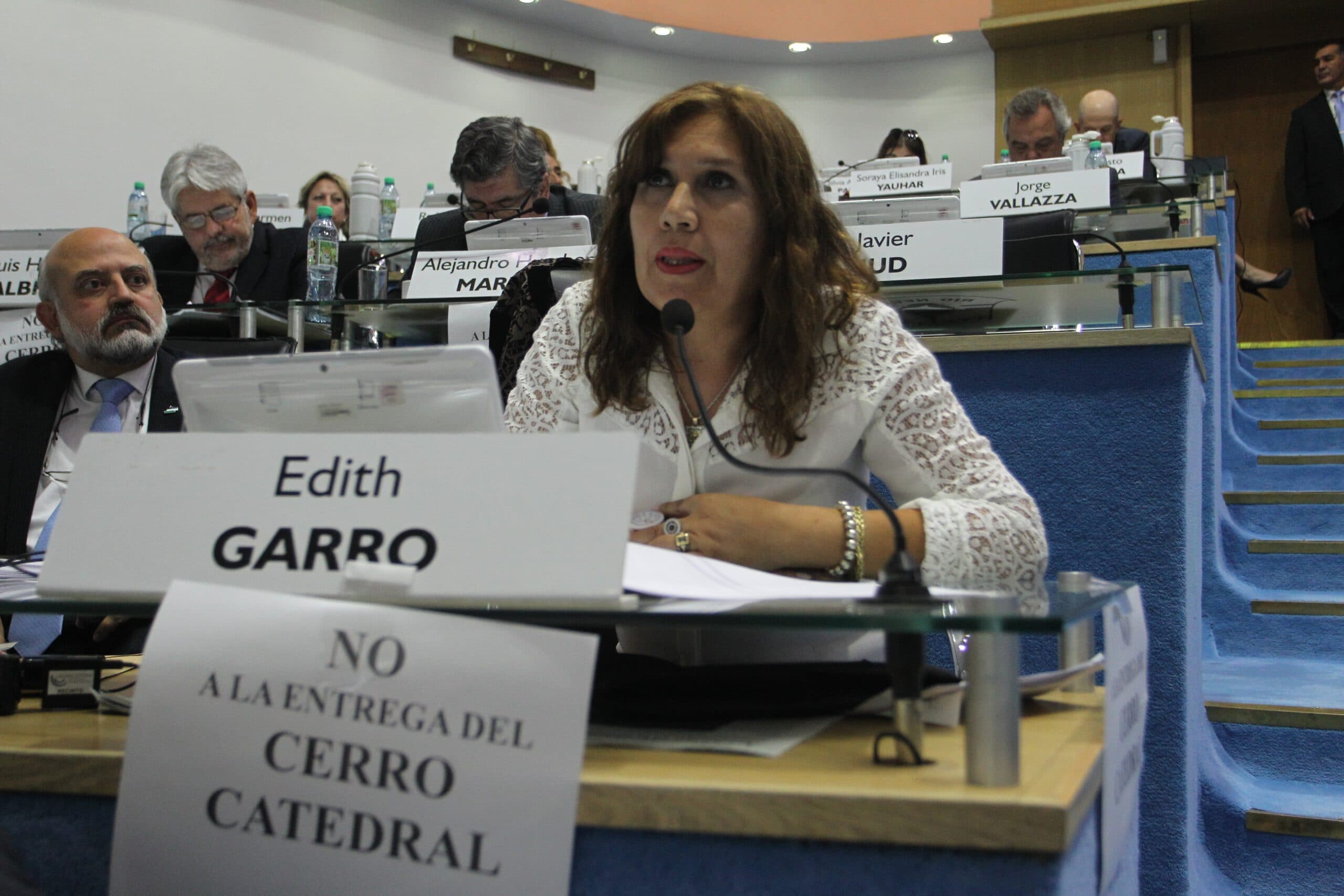“El Ministro de Seguridad nos permite presuponer su desconocimiento de la ley”