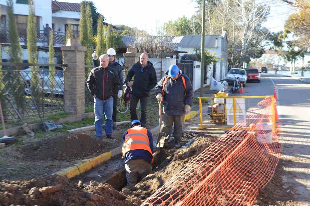 Comenzó la obra para la ampliación de la red cloacal en Carmen de Patagones