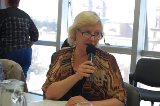 “Cuál es el sentido de hacer opinar sobre una ilegalidad”
