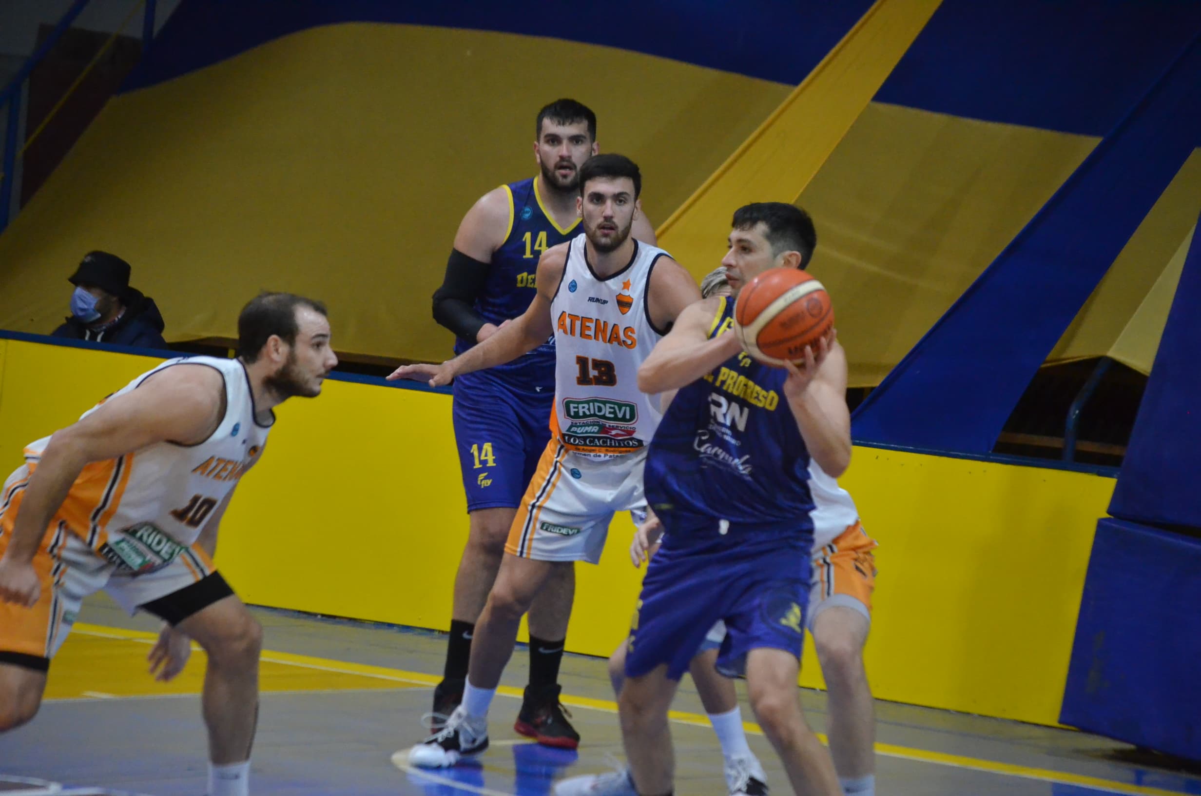 Atenas cayó con Del Progreso 70 a 65