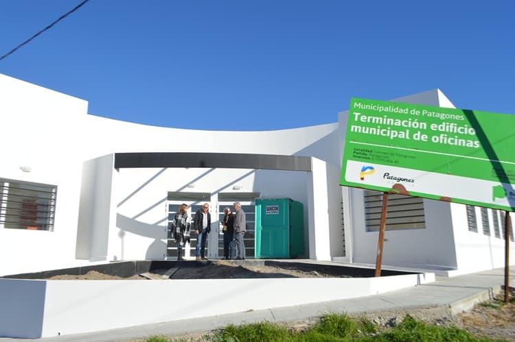Funcionarios municipales recorrieron diferentes obras en Carmen de Patagones