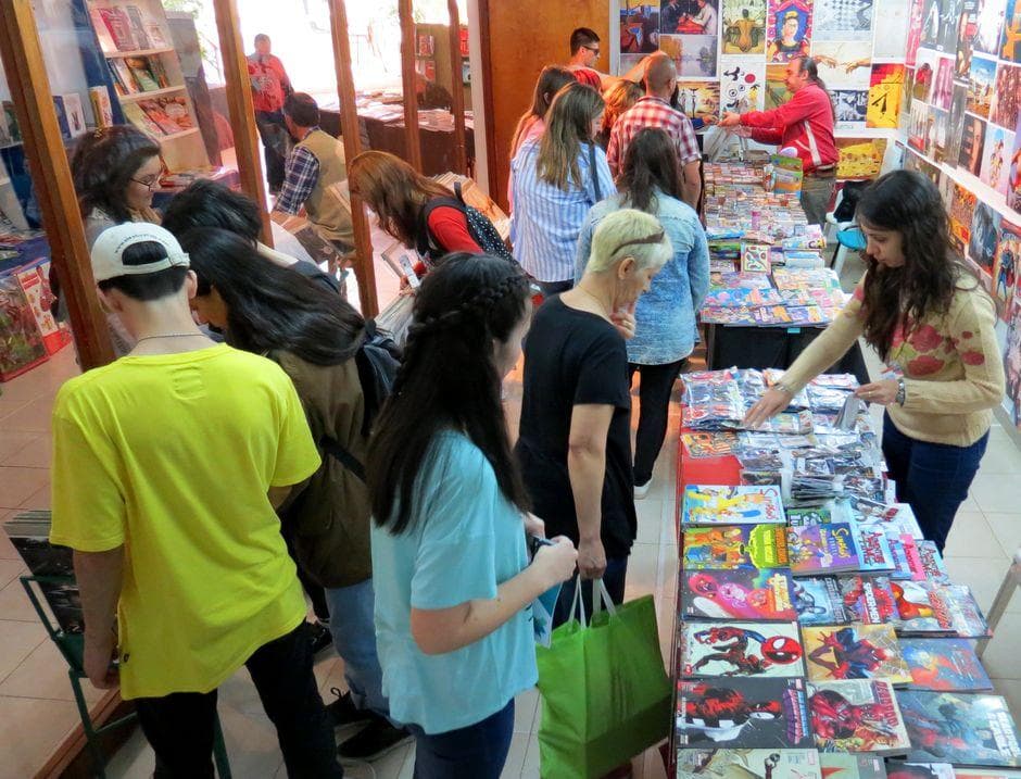 Se inauguró la octava edición de la Feria Municipal del Libro
