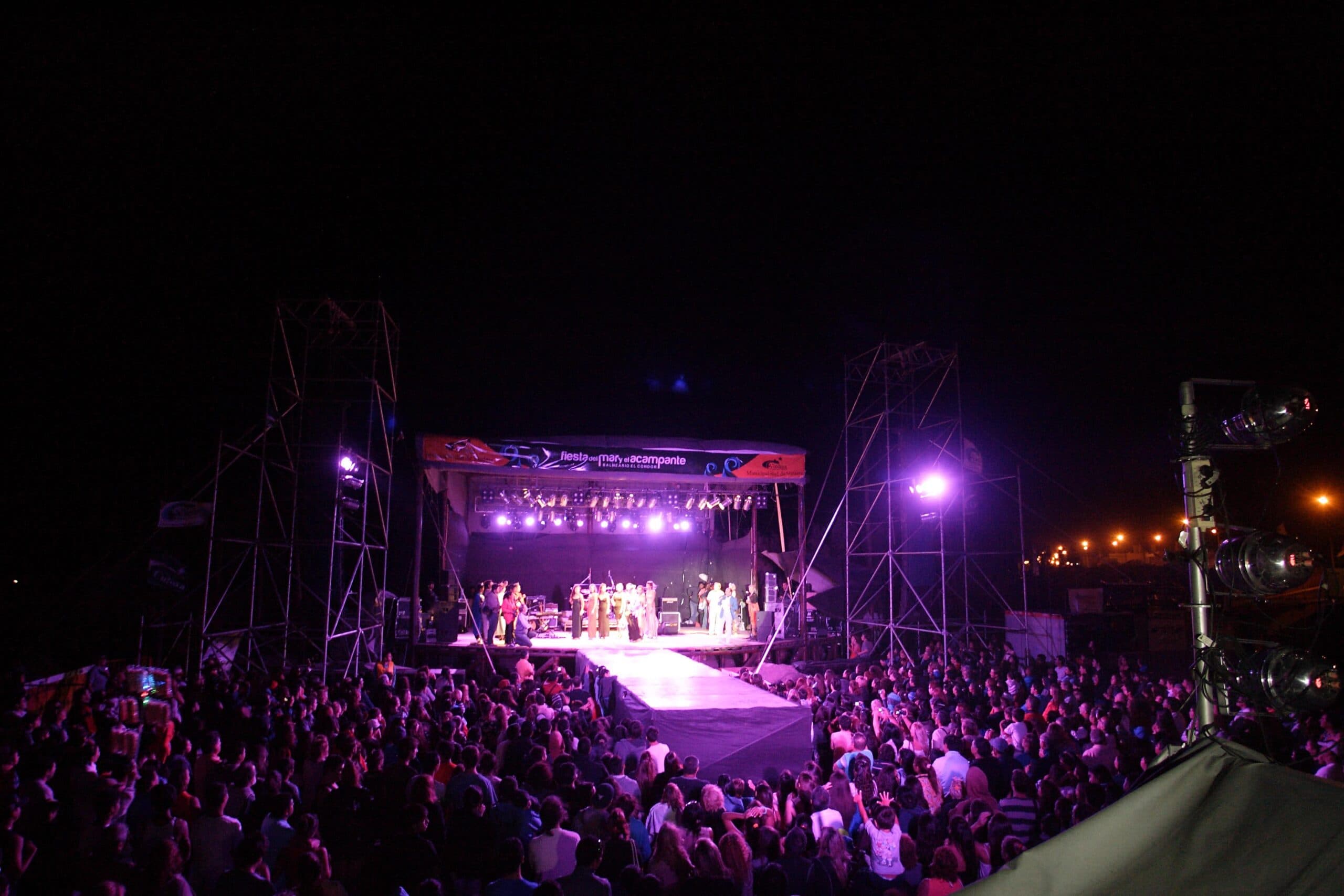 Comienza la Fiesta del Mar y del Acampante