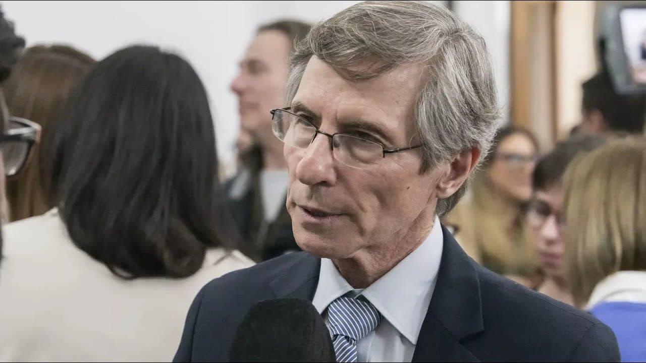 «Estamos haciendo lo que la Ley indica, día no trabajado, día no cobrado y no se renovarán los contratos»