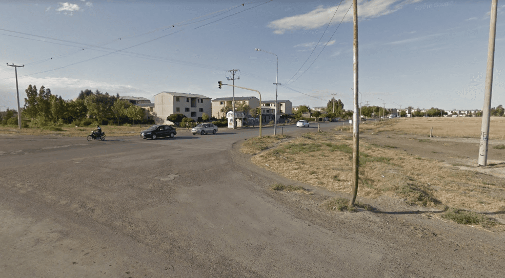 Dos personas se enfrentaron con cuchillos y uno de ellos resultó herido