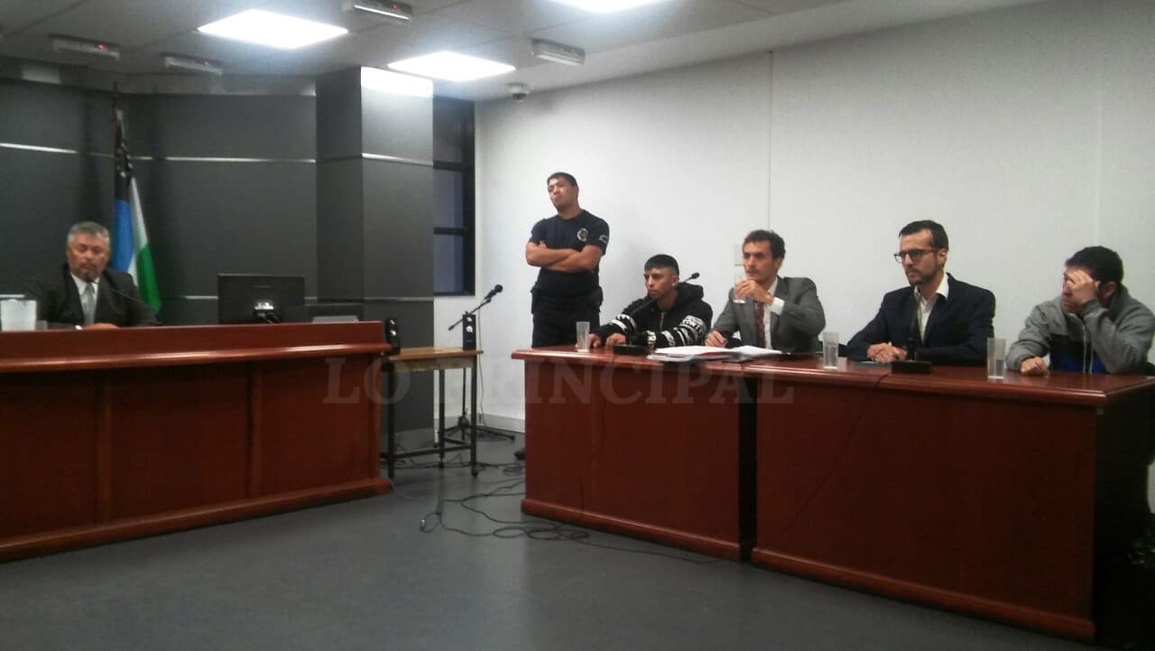 Continuarán detenido dos jóvenes por intento de homicidio