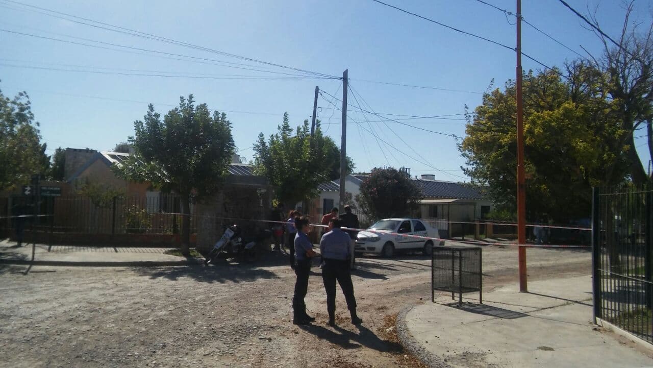 Intentan conseguir 500 mil pesos más para dar con el presunto autor del doble crimen