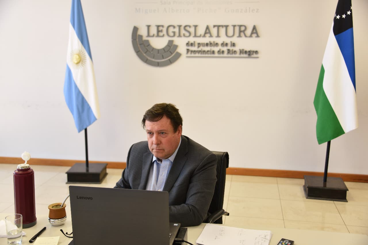 Weretilneck rechazó el juicio político contra el presidente de la Corte