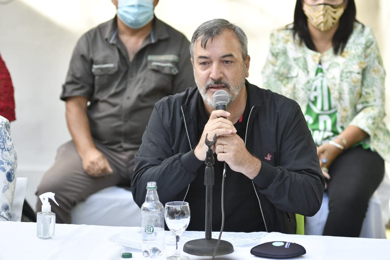 «Con 500 muertos diarios, quienes marchan no tienen nada de patriotas”