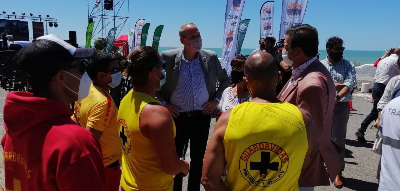 Se lanzó la temporada de verano en Río Negro desde Las Grutas