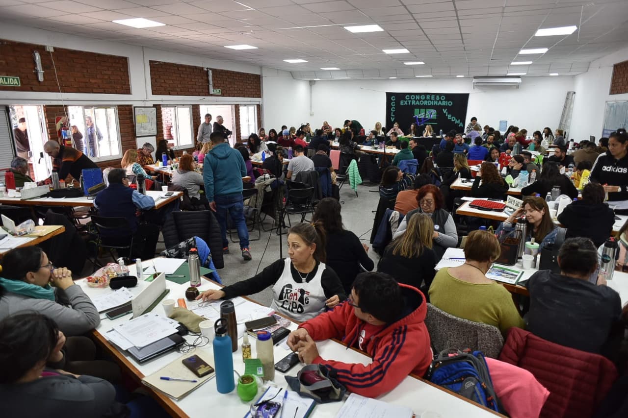 Paro docente para éste miércoles y jueves, también lunes y martes de la próxima semana