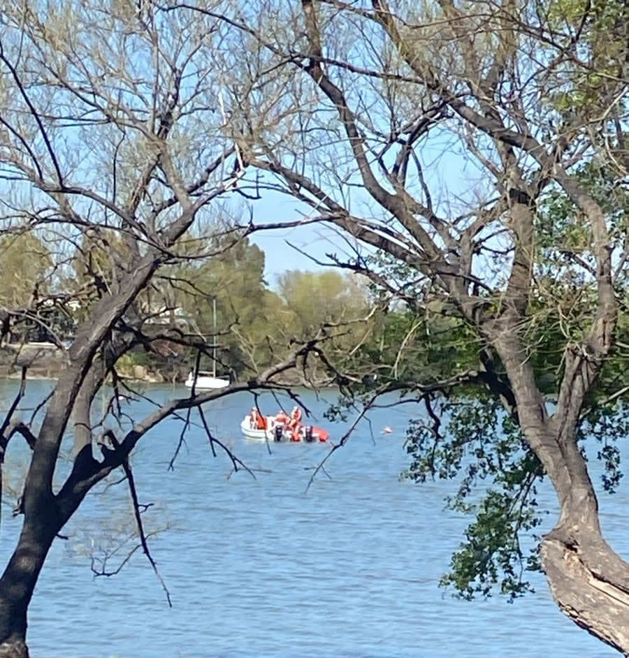 Apareció un cuerpo en el río Negro en la zona de El Malecón