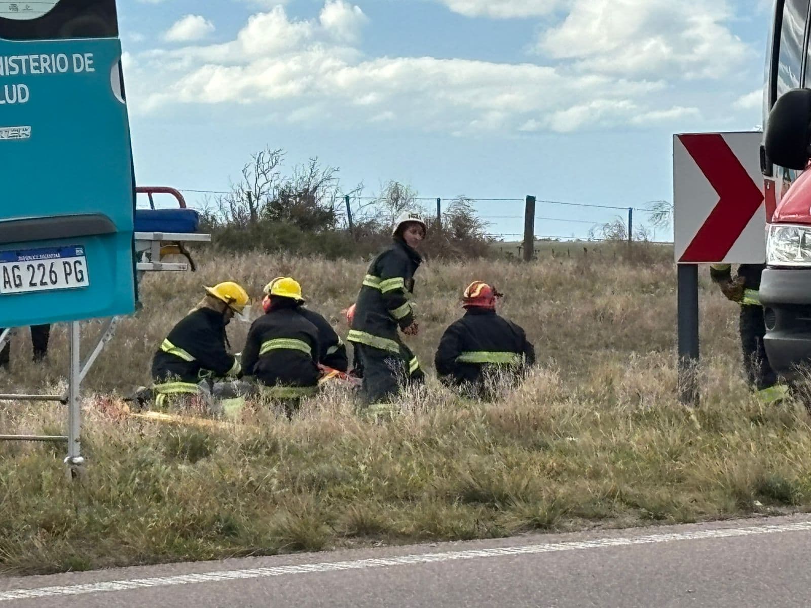 Despistó un camión del municipio de Patagones en la ruta N°3 y hay dos heridos