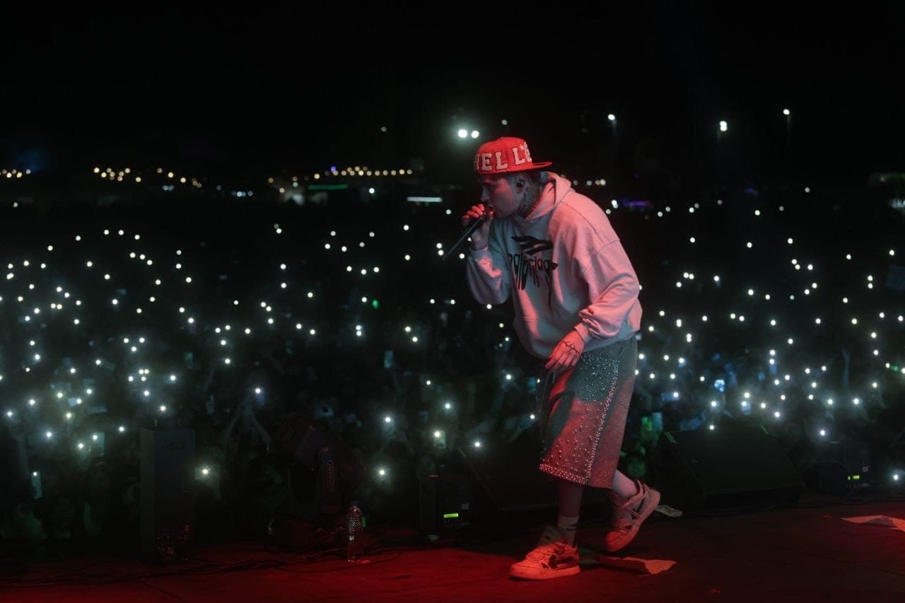 La primera noche de la Fiesta Nacional del Río fue multitudinaria con el cierre estelar de Lit Killah