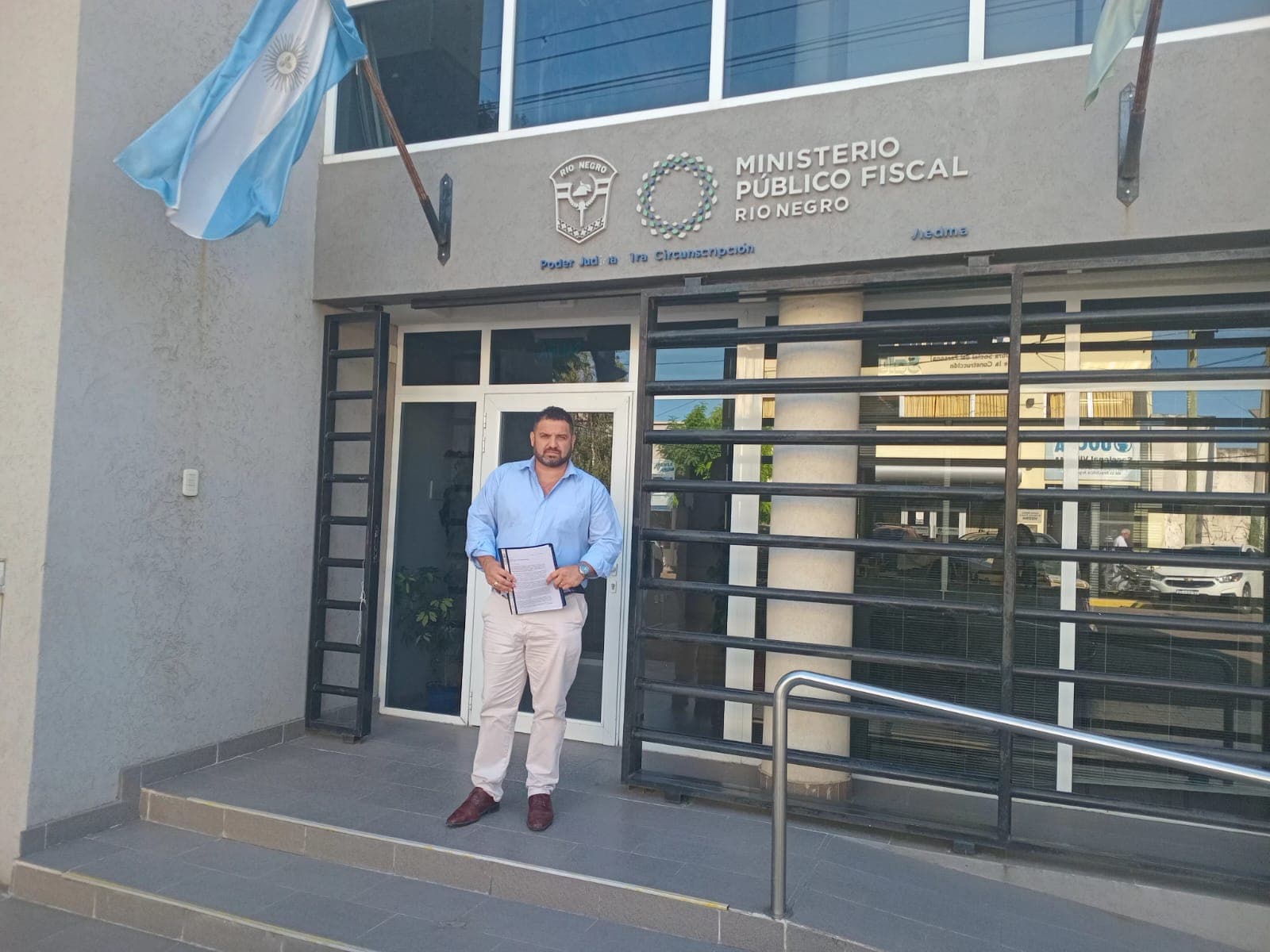 Sempé ratificó la denuncia por el alquiler de un helicóptero hidrante y las presuntas irregularidades en la Unidad de Criminalística de Viedma