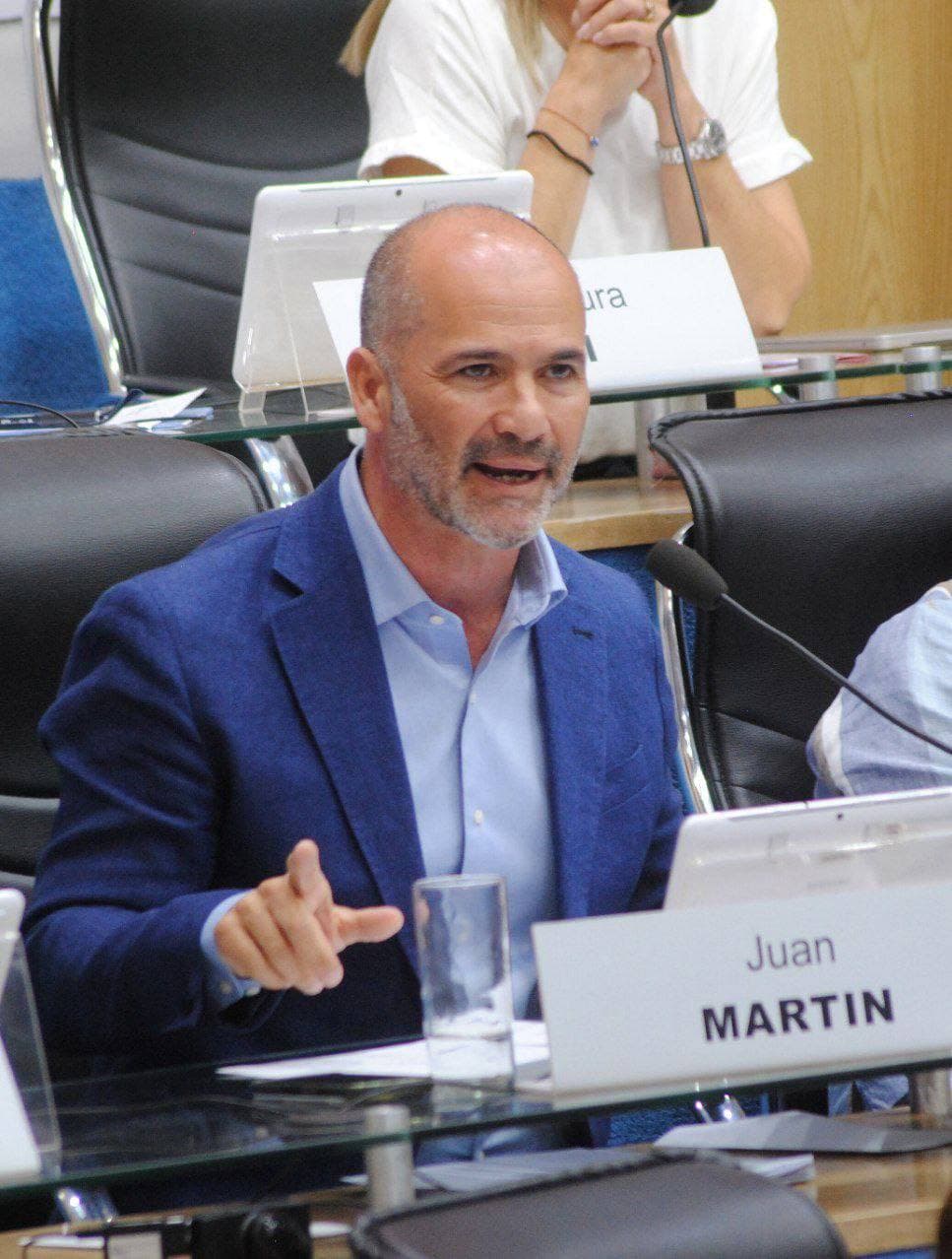 «Quedó claro que hay gente que tiene secuestrada la educación en Río Negro»