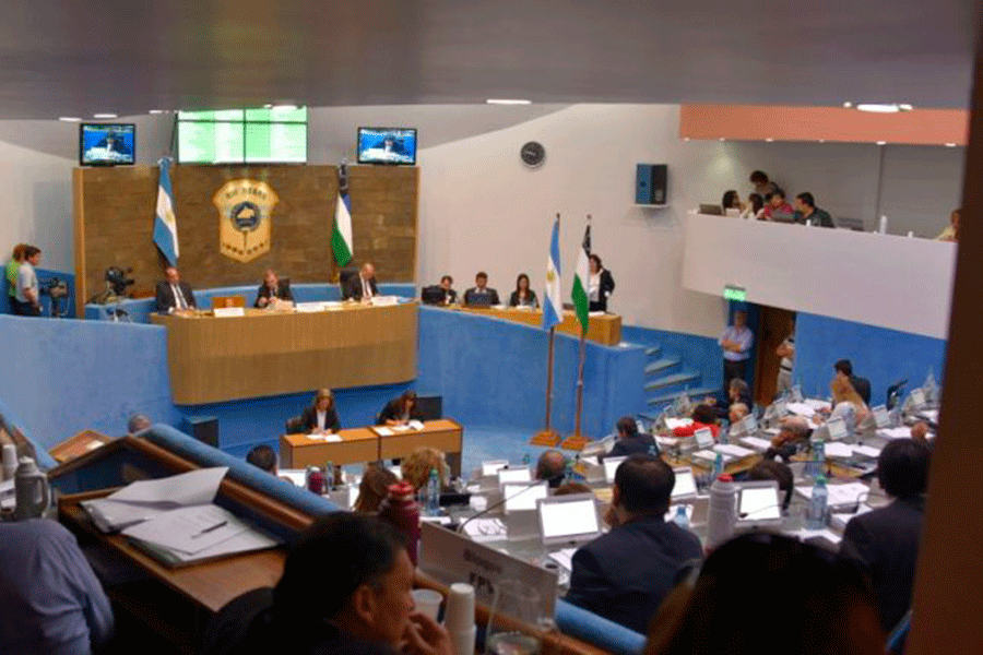 Por mayoría fue aprobado el Presupuesto Provincial 2017, supera los $38 mil millones