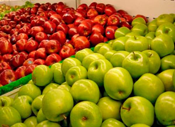 Por un año declararon la emergencia económica y productiva para peras y manzanas