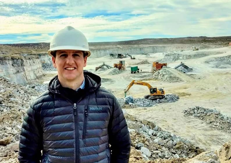 Piden la renuncia del titular de Minería de Rio Negro Aberastain Oro
