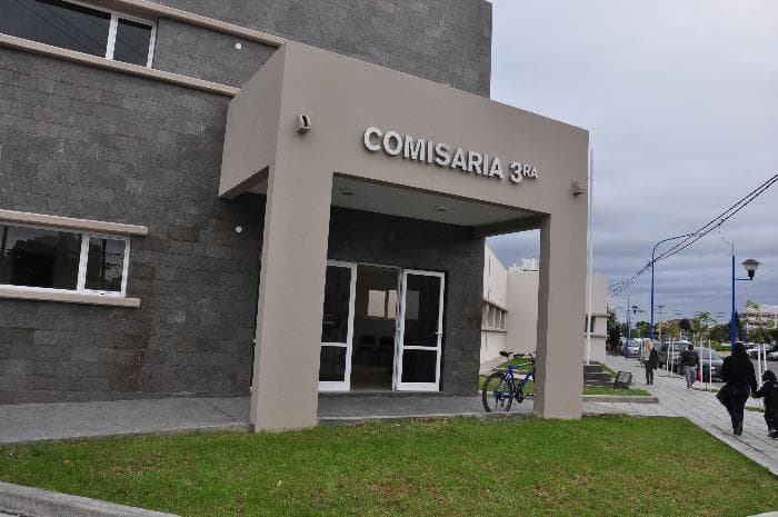 Le roban el auto a un comisario de su casa, se trata del ex jefe de la Comisaria Primera de Viedma ahora en Roca