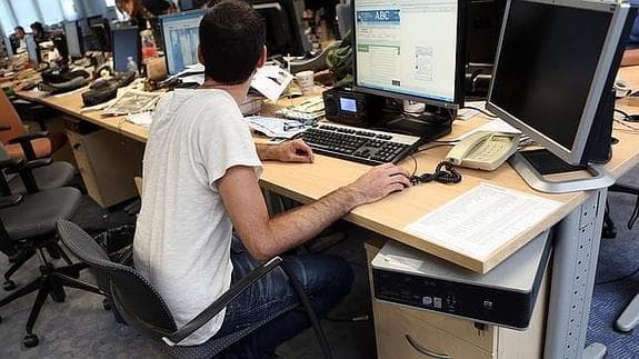 Deberán pagarle más de 75 mil pesos a un joven que trabajó 10 meses como administrativo lo despidieron sin causa