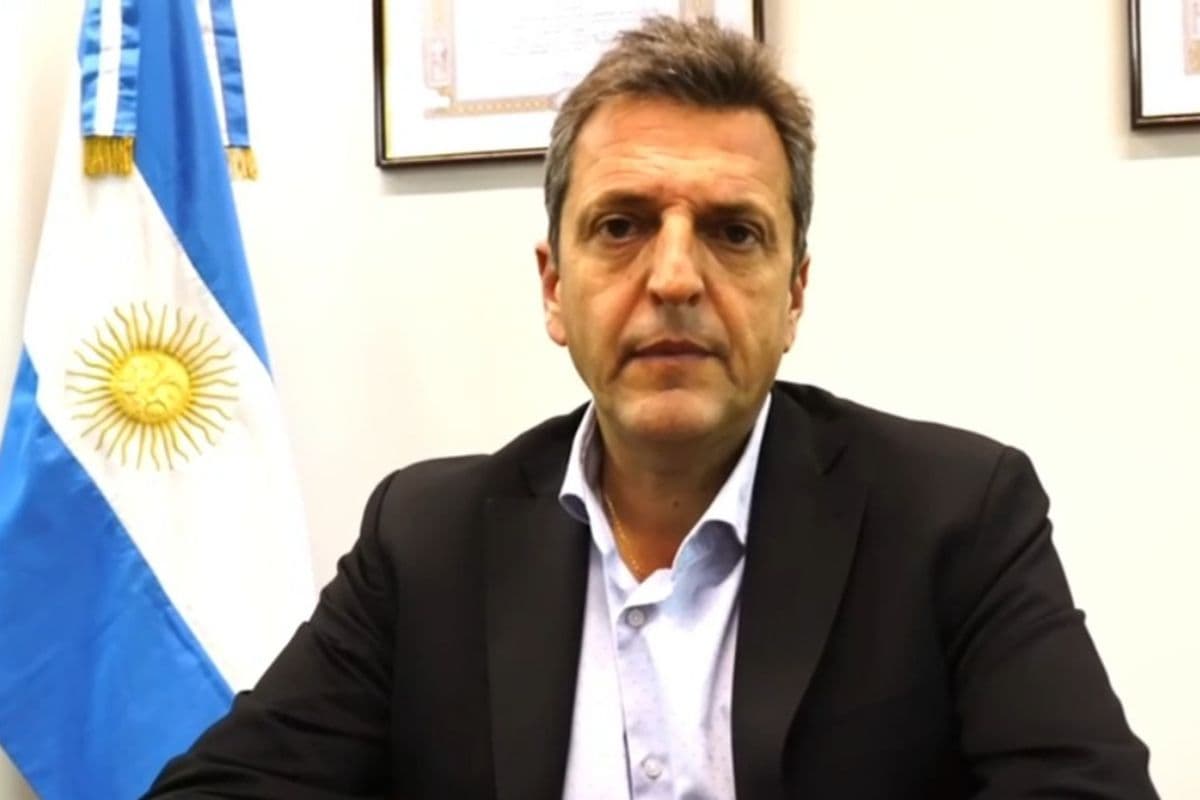 Llega Sergio Massa a Viedma junto al ministro de Transporte de la Nación