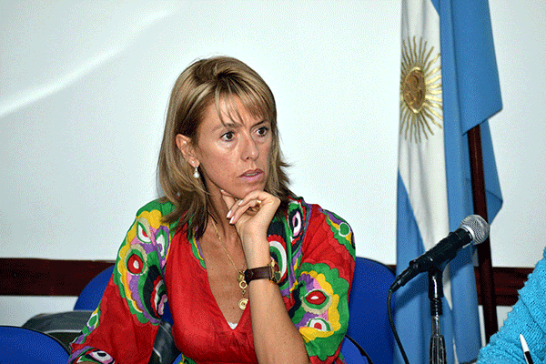 Larraburu pide acompañamiento de la Legislatura a un proyecto que busca reactivar el traslado de la capital