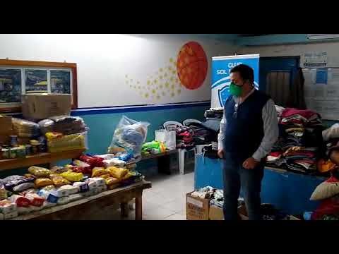 Sol de Mayo le entregó al Municipio de Viedma mercadería y ropa donada por la gente