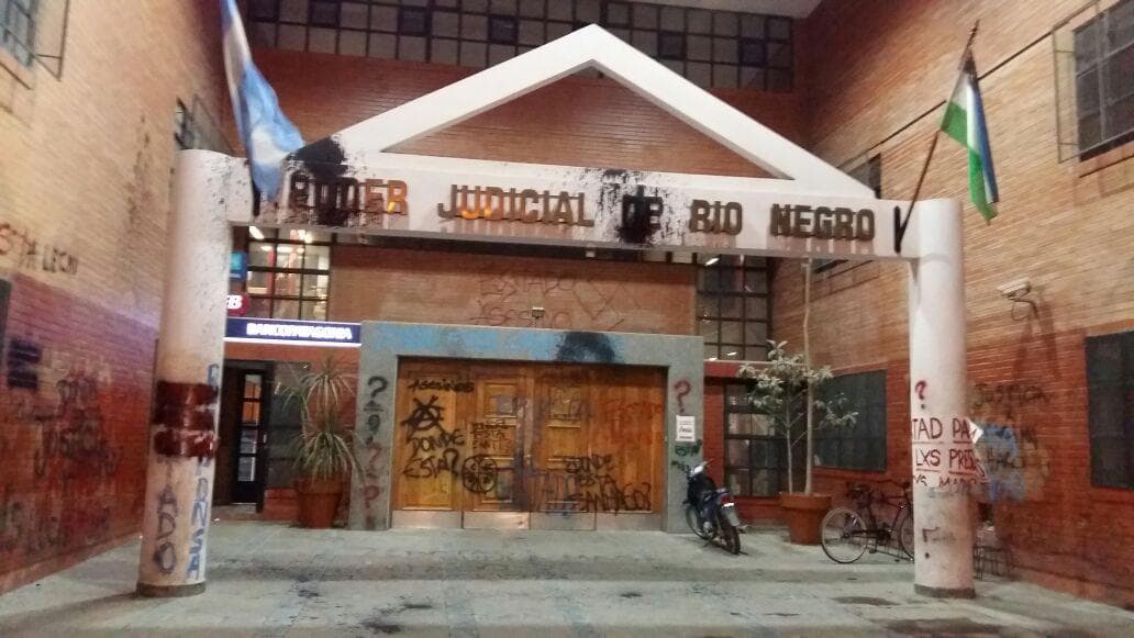 “Nos parece injustificable, este tipo de hecho me desilusiona”, dijo Apcarián