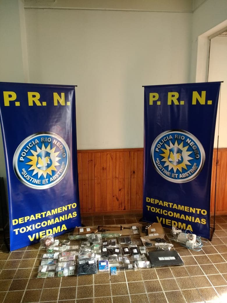 Secuestran drogas, armas de fuego y dinero en San Antonio Oeste y Las Grutas hay un detenido