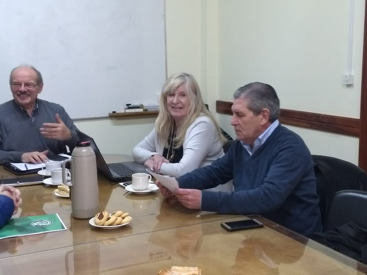 UPCN pide aumento salarial del 30% y un bono de recomposición salarial por los años 2016 y 2017