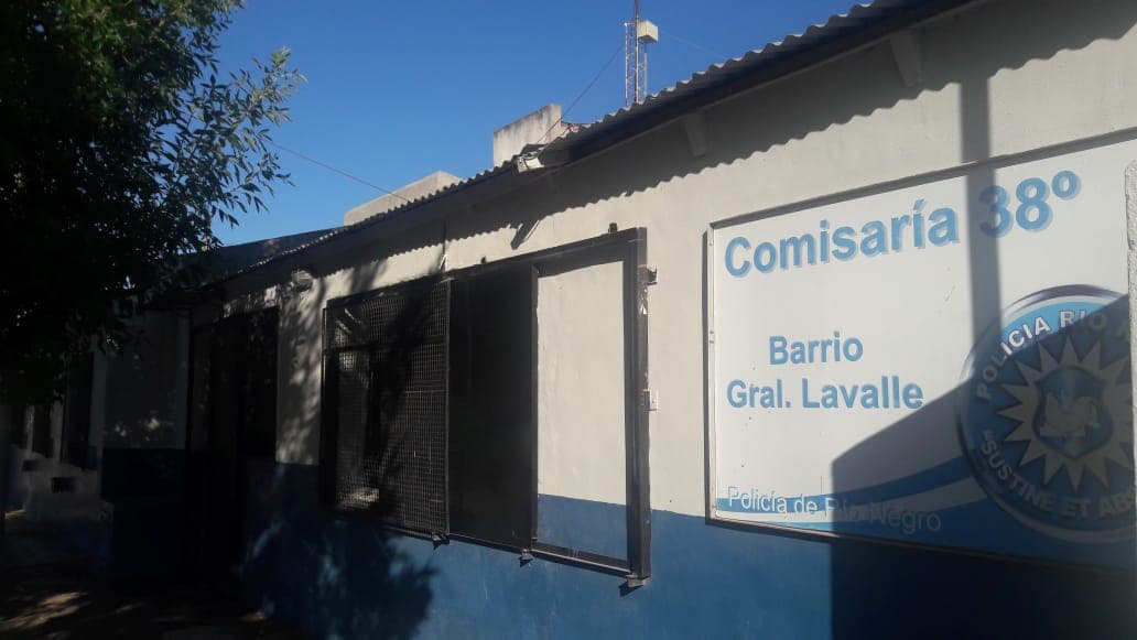 Llegaron a comprar un auto a Viedma y le robaron 280 mil pesos